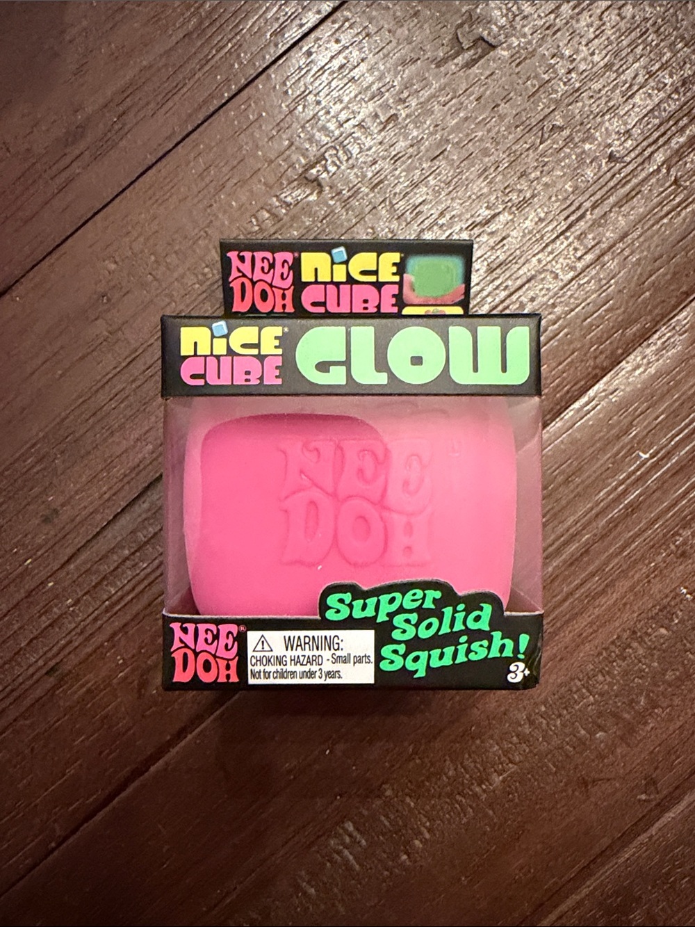 NeeDoh Nuce Cube Glow Super Solid Squish! - Pink